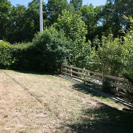 Lesse Matinal Ferienhaus Redu