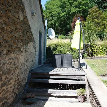 Lesse Matinal Ferienhaus Redu