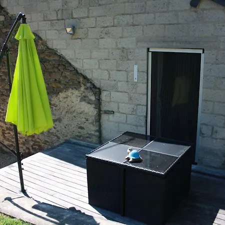 Lesse Matinal Ferienhaus *